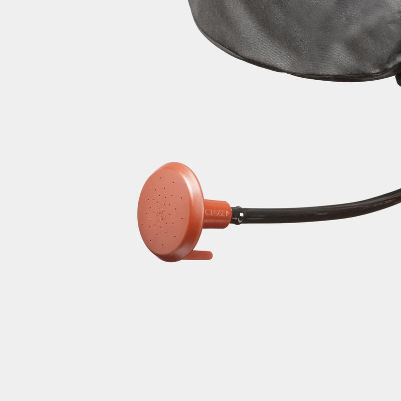 Quechua DOUCHE SOLAIRE POUR LE CAMPING - 10 LITRES – Image 7